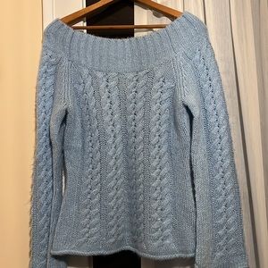 Excellent condition, Worthington women’s medium shimmery blue scoop sweater.